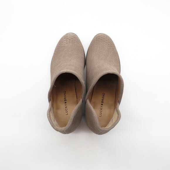 Lucky Brand Taupe Perforated Suede Ankle Booties Womens Shoes Size 6 NEW - Picture 4 of 7